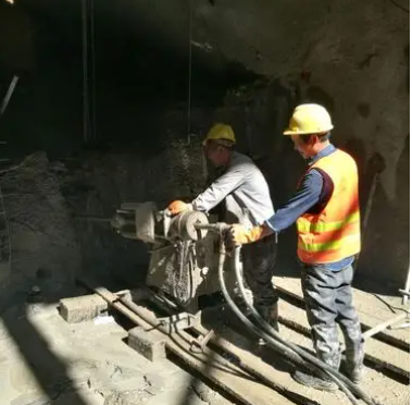 黄石港水下抗分散灌浆料特点 水下不分散注浆料介绍