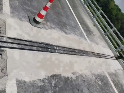 黄石港伸缩缝更换后浇筑材料快速结构修补料速砼的产品特点及施工流程​